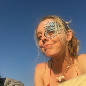 Meet your Posher, Riley